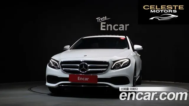 MERCEDES BENZ E-Classe W213 E300 Avantgarde 2020 — photo 3 sur 20