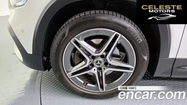 MERCEDES BENZ GLB-Classe X247 GLB250 4MATIC 2022 — photo 5 sur 26