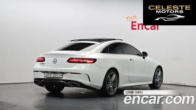 MERCEDES BENZ E-Classe W213 E220d Coupé 2019 — photo 2 sur 26