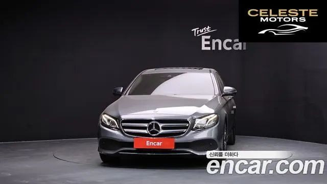 MERCEDES BENZ E-Classe W213 E300 Avantgarde 2020 — photo 3 sur 20