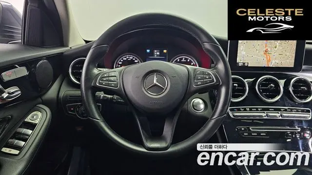 MERCEDES BENZ C-Classe W205 C200 2016 — photo 13 sur 20
