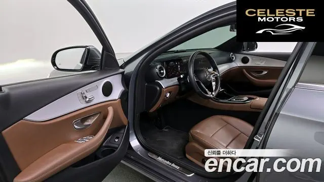 MERCEDES BENZ E-Classe W213 E250 Avantgarde 2021 — photo 10 sur 20