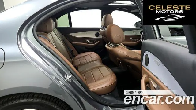 MERCEDES BENZ E-Classe W213 E250 Avantgarde 2021 — photo 12 sur 20