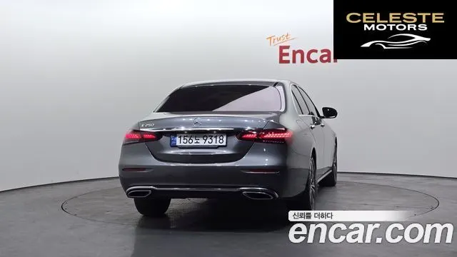 MERCEDES BENZ E-Classe W213 E250 Avantgarde 2021 — photo 4 sur 20