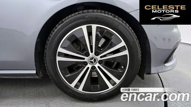 MERCEDES BENZ E-Classe W213 E250 Avantgarde 2021 — photo 5 sur 20