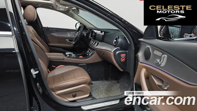 MERCEDES BENZ E-Classe W213 E200 Avantgarde 2018 — photo 11 sur 20