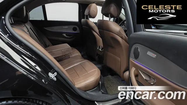 MERCEDES BENZ E-Classe W213 E200 Avantgarde 2018 — photo 12 sur 20