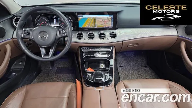 MERCEDES BENZ E-Classe W213 E200 Avantgarde 2018 — photo 7 sur 20