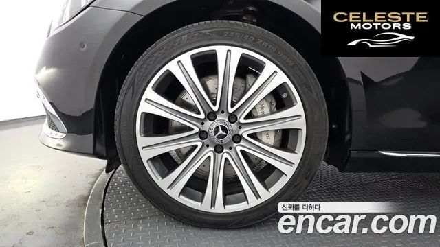 MERCEDES BENZ E-Classe W213 E450 4MATIC Exclusive 2021 — photo 5 sur 26