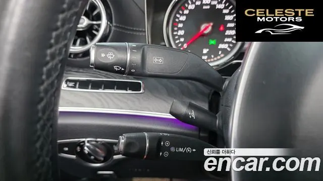 MERCEDES BENZ E-Classe W213 E220d Cabriolet 2018 — photo 19 sur 20