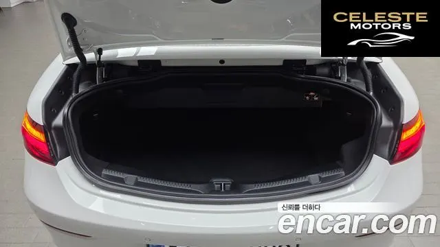 MERCEDES BENZ E-Classe W213 E220d Cabriolet 2018 — photo 20 sur 20