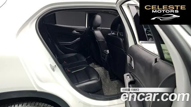 MERCEDES BENZ GLA-Classe X156 GLA220 Premium 2019 — photo 11 sur 26