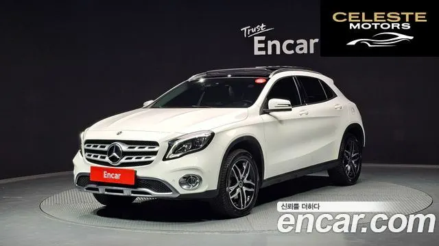 MERCEDES BENZ GLA-Classe X156 GLA220 Premium 2019 — photo 22 sur 26