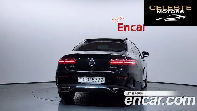 MERCEDES BENZ E-Classe W213 E450 4MATIC Coupé 2019 — photo 4 sur 20