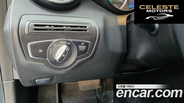 MERCEDES BENZ C-Classe W205 C200 2019 — photo 18 sur 20