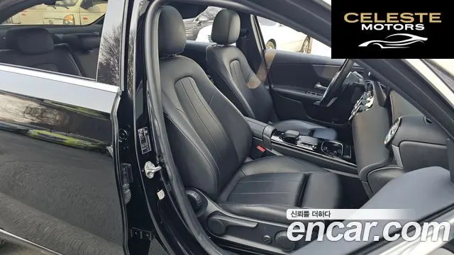 MERCEDES BENZ A-Classe W177 A250 4MATIC Berline 2020 — photo 12 sur 20