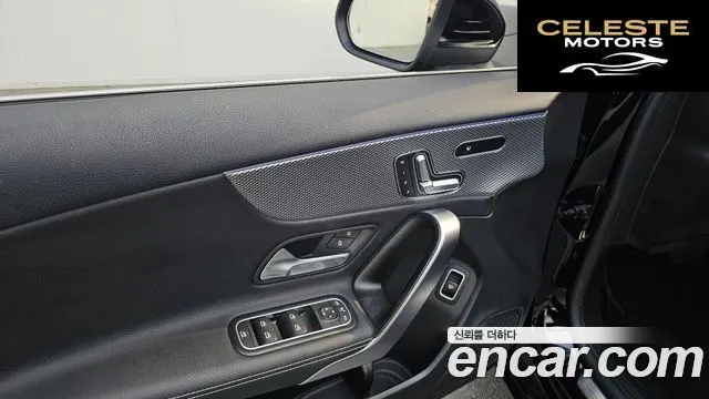 MERCEDES BENZ A-Classe W177 A250 4MATIC Berline 2020 — photo 13 sur 20