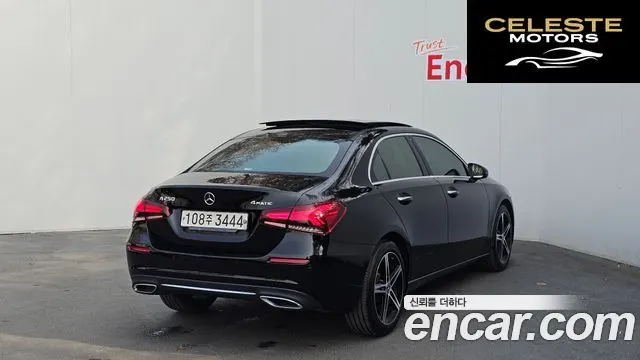 MERCEDES BENZ A-Classe W177 A250 4MATIC Berline 2020 — photo 2 sur 20