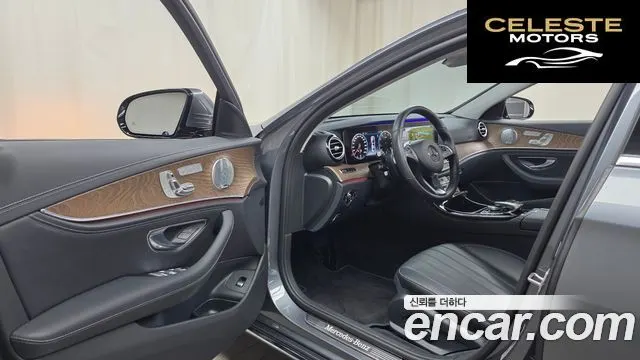 MERCEDES BENZ E-Classe W213 E300 Exclusive 2018 — photo 10 sur 20