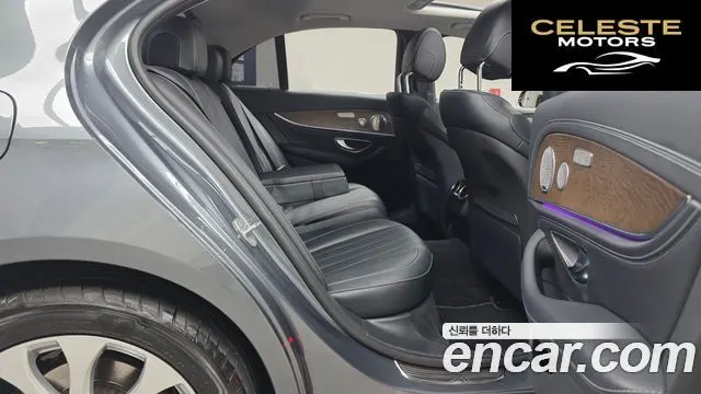 MERCEDES BENZ E-Classe W213 E300 Exclusive 2018 — photo 12 sur 20