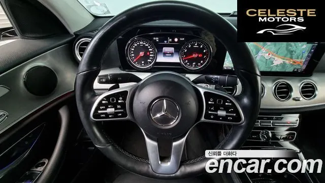 MERCEDES BENZ E-Classe W213 E300 Avantgarde 2019 — photo 13 sur 20