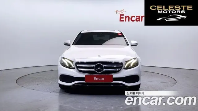 MERCEDES BENZ E-Classe W213 E300 Avantgarde 2019 — photo 3 sur 20