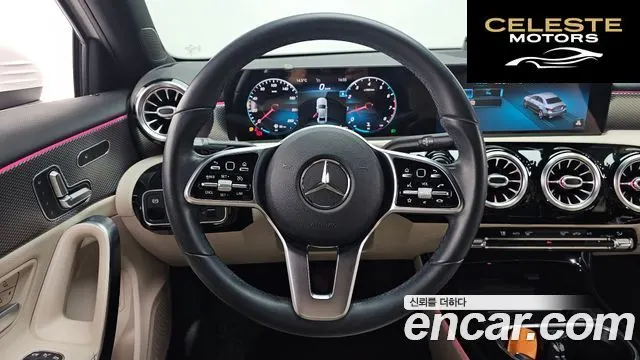 MERCEDES BENZ A-Classe W177 A220 Berline 2021 — photo 13 sur 26