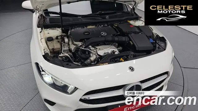 MERCEDES BENZ A-Classe W177 A220 Berline 2021 — photo 6 sur 26