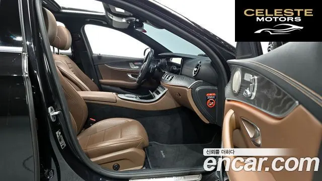 MERCEDES BENZ E-Classe W213 E350 4MATIC Exclusive 2023 — photo 10 sur 20