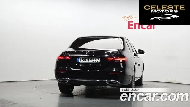 MERCEDES BENZ E-Classe W213 E350 4MATIC Exclusive 2023 — photo 4 sur 20