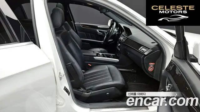 MERCEDES BENZ E-Classe W212 E300 4MATIC Avantgarde 2014 — photo 11 sur 26