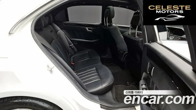 MERCEDES BENZ E-Classe W212 E300 4MATIC Avantgarde 2014 — photo 12 sur 26