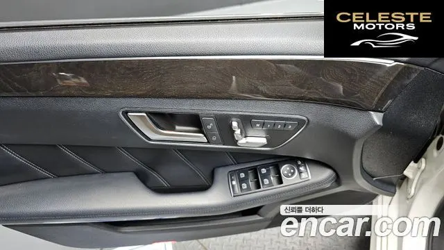 MERCEDES BENZ E-Classe W212 E300 4MATIC Avantgarde 2014 — photo 17 sur 26