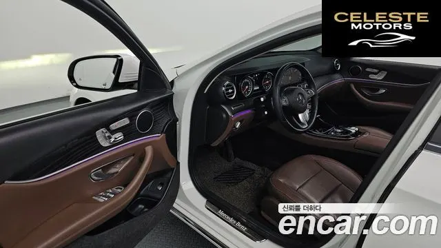 MERCEDES BENZ E-Classe W213 E220d Avantgarde 2018 — photo 11 sur 20