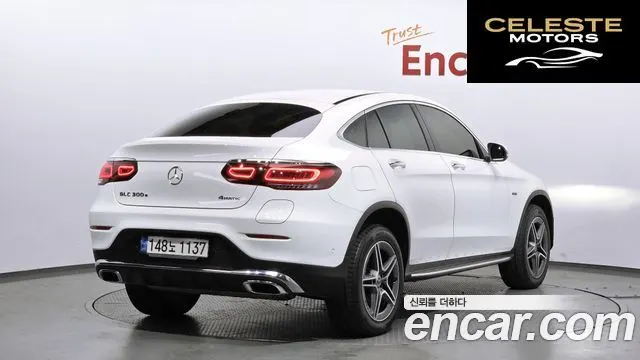 MERCEDES BENZ GLC-Classe X253 GLC300e 4MATIC Coupé 2021 — photo 2 sur 26