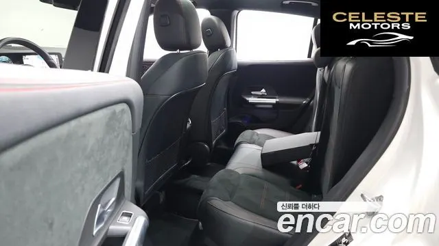 MERCEDES BENZ GLA-Classe H247 GLA250 4MATIC 2023 — photo 12 sur 20