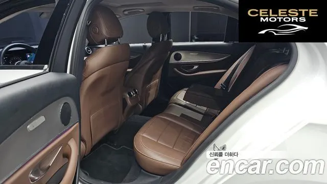 MERCEDES BENZ E-Classe W213 E300 Avantgarde 2019 — photo 12 sur 20