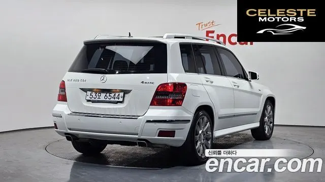 MERCEDES BENZ GLK-Classe X204 GLK220 CDI Premium 2011 — photo 2 sur 20