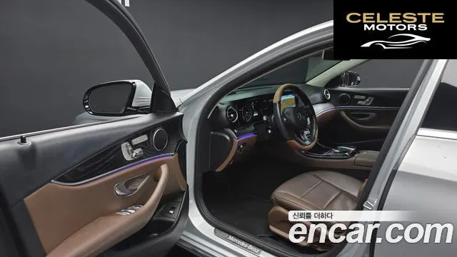 MERCEDES BENZ E-Classe W213 E220d Avantgarde 2017 — photo 10 sur 20