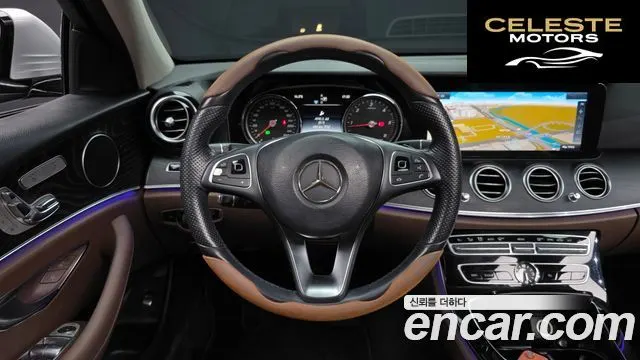 MERCEDES BENZ E-Classe W213 E220d Avantgarde 2017 — photo 13 sur 20