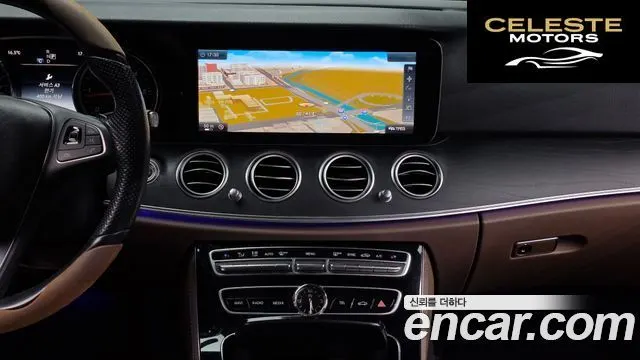 MERCEDES BENZ E-Classe W213 E220d Avantgarde 2017 — photo 14 sur 20