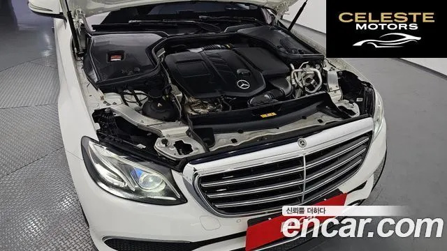 MERCEDES BENZ E-Classe W213 E220d 4MATIC Exclusive 2019 — photo 6 sur 20