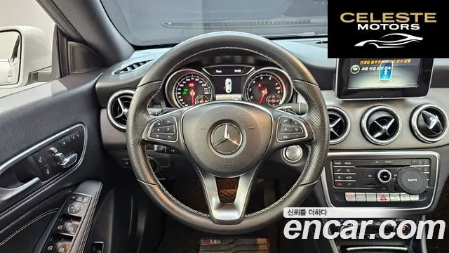 MERCEDES BENZ CLA-Classe C117 CLA250 4MATIC 2017 — photo 13 sur 20