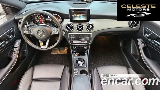 MERCEDES BENZ CLA-Classe C117 CLA250 4MATIC 2017 — photo 7 sur 20