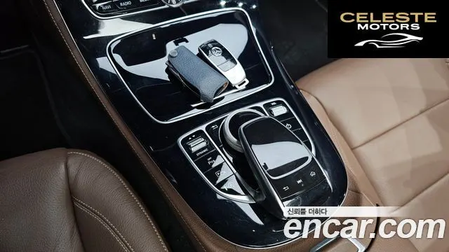 MERCEDES BENZ E-Classe W213 E300 Avantgarde 2019 — photo 19 sur 20