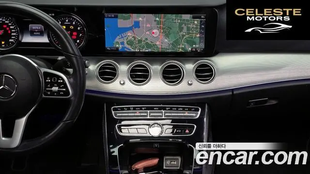 MERCEDES BENZ E-Classe W213 E300 Avantgarde 2019 — photo 14 sur 20