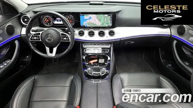 MERCEDES BENZ E-Classe W213 E300 Avantgarde 2019 — photo 7 sur 20