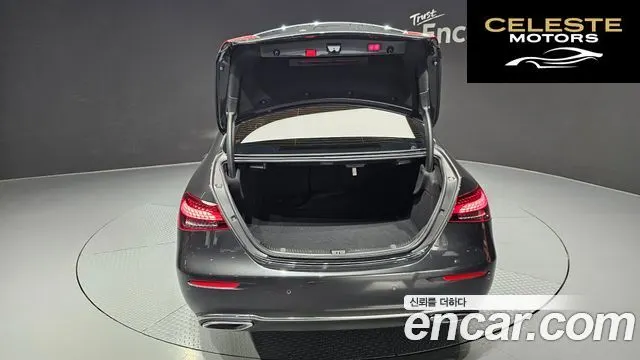 MERCEDES BENZ E-Classe W213 E250 Avantgarde 2021 — photo 20 sur 20