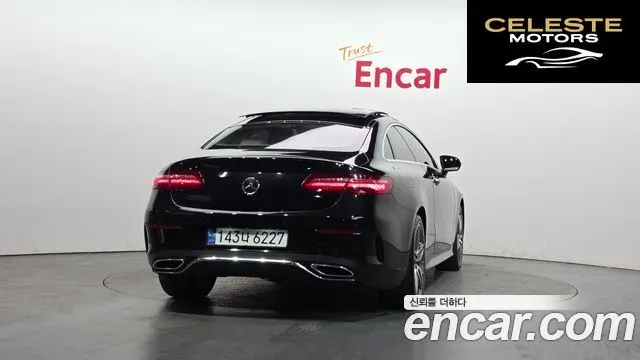 MERCEDES BENZ E-Classe W213 E220d Coupé 2017 — photo 4 sur 26