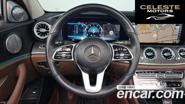 MERCEDES BENZ E-Classe W213 E300 Avantgarde 2020 — photo 13 sur 20